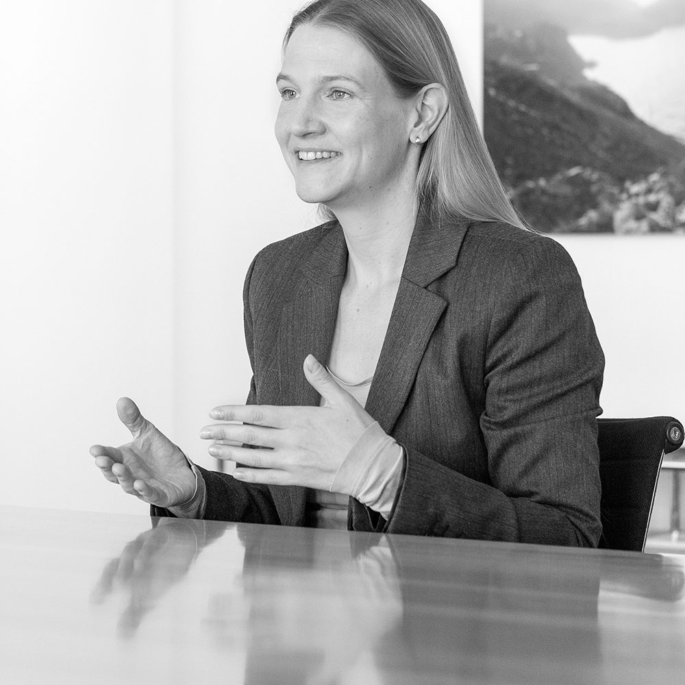 Dr. Lela Kornelia Donner